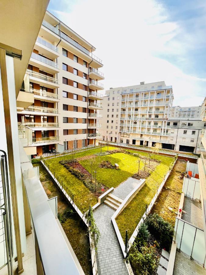 Апартаменти Marina Garden Будапешт Екстер'єр фото